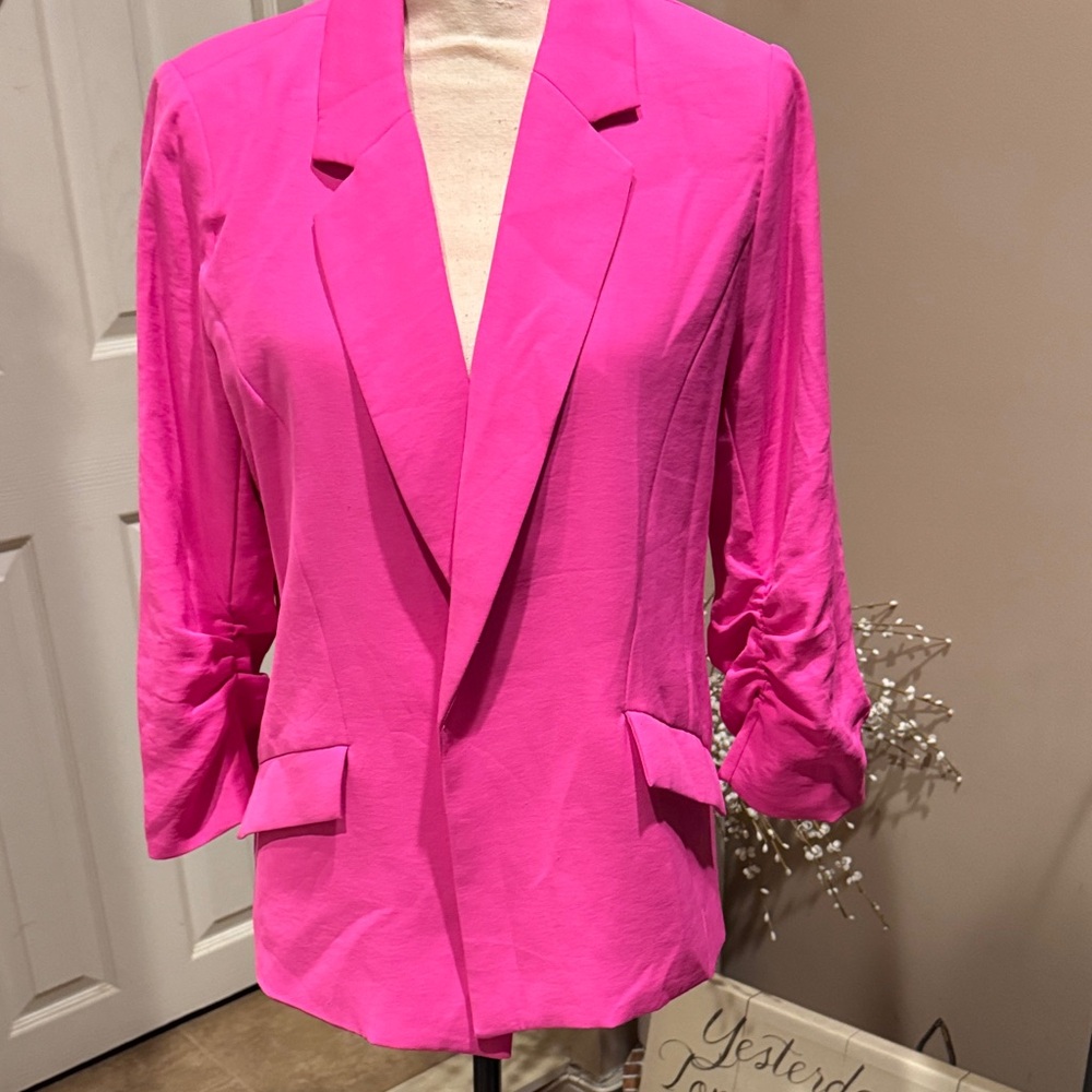 Women's Pink Blazer